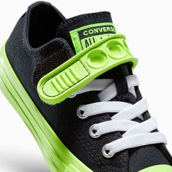 Chuck Taylor All Star Bubble Strap Easy-On Hyper Brights Sneaker Shoes Size 3 - Picture 13 of 13